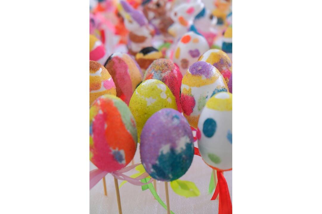 FOTO: Deti v Trnave zdobili veľkonočné vajíčka a zajačikov, foto 6