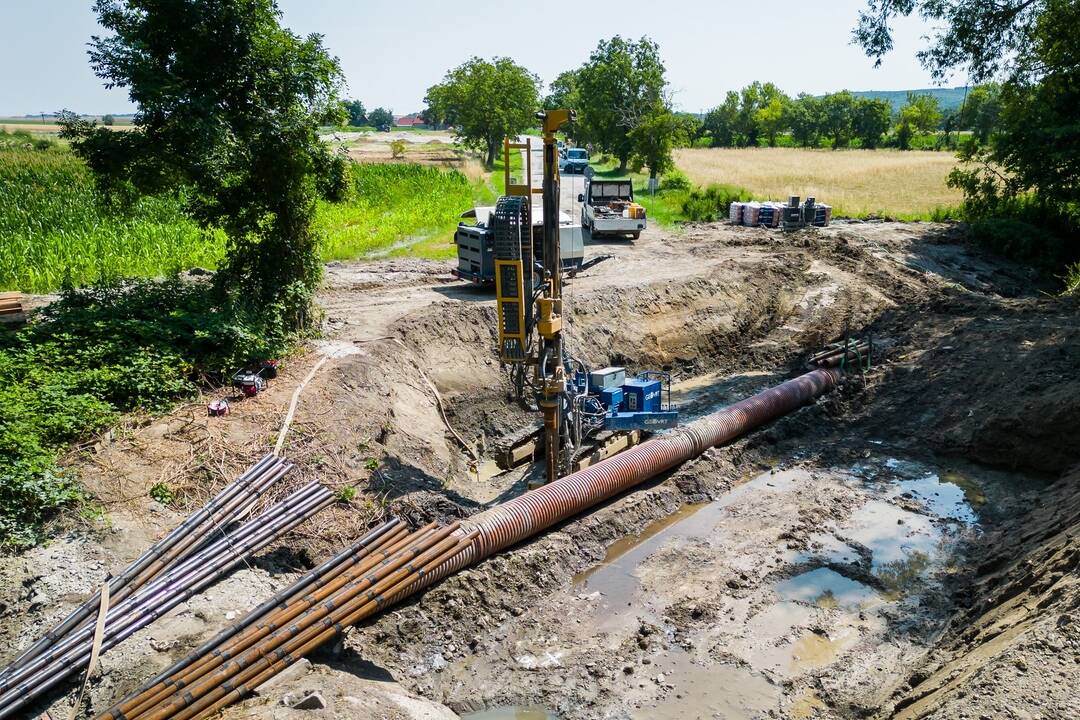 FOTO: Rekonštrukcia mostov v obci Dlhá, foto 2