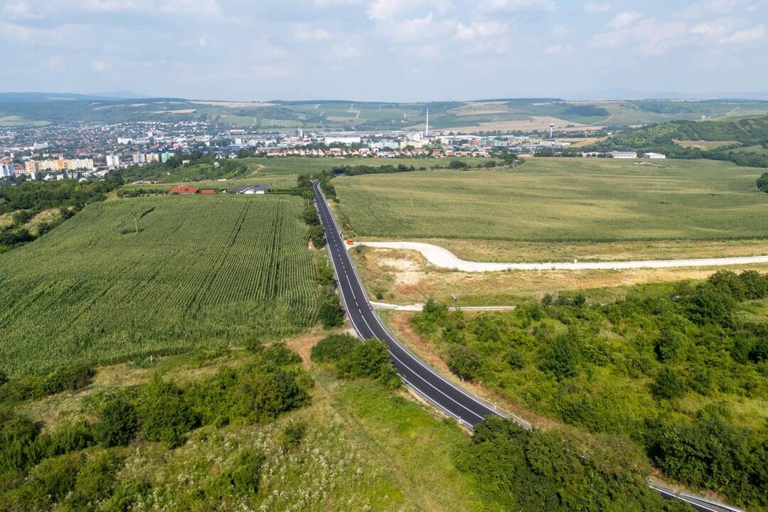 FOTO: Obnovená cesta medzi Hlohovcom a Bojničkami, foto 3