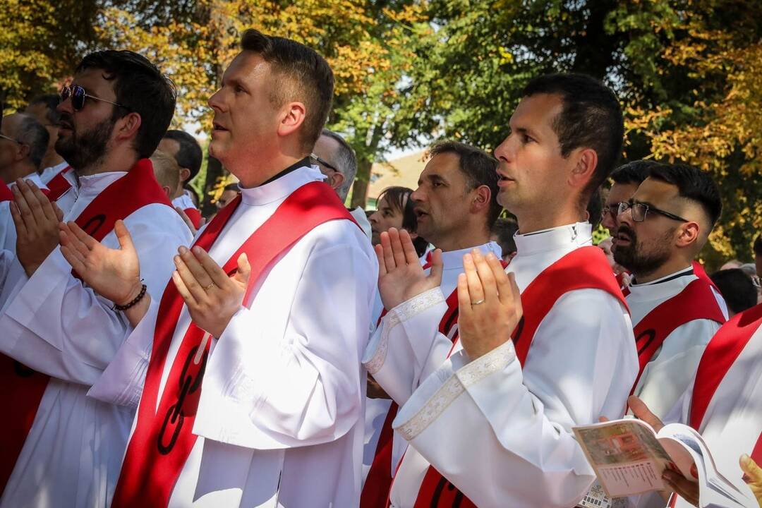 FOTO: Blahoslavenie Jána Havlíka: Spomienka na hrdinstvo viery v čase totality, foto 8