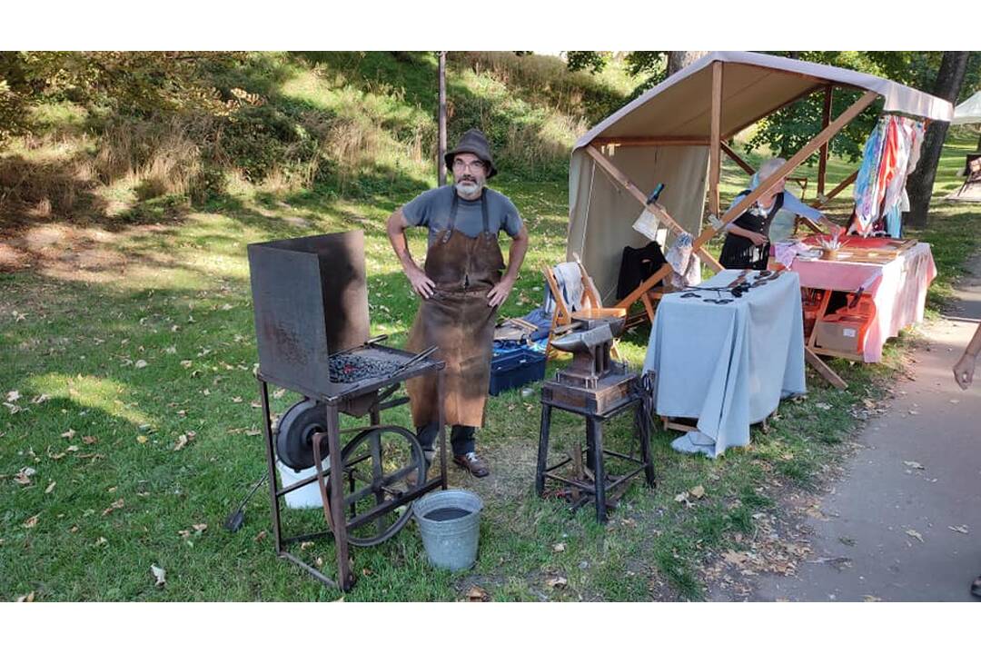 FOTO: Jarmok sa síce nekonal, no Trnavčania na neho stále s úsmevom spomínajú, foto 17