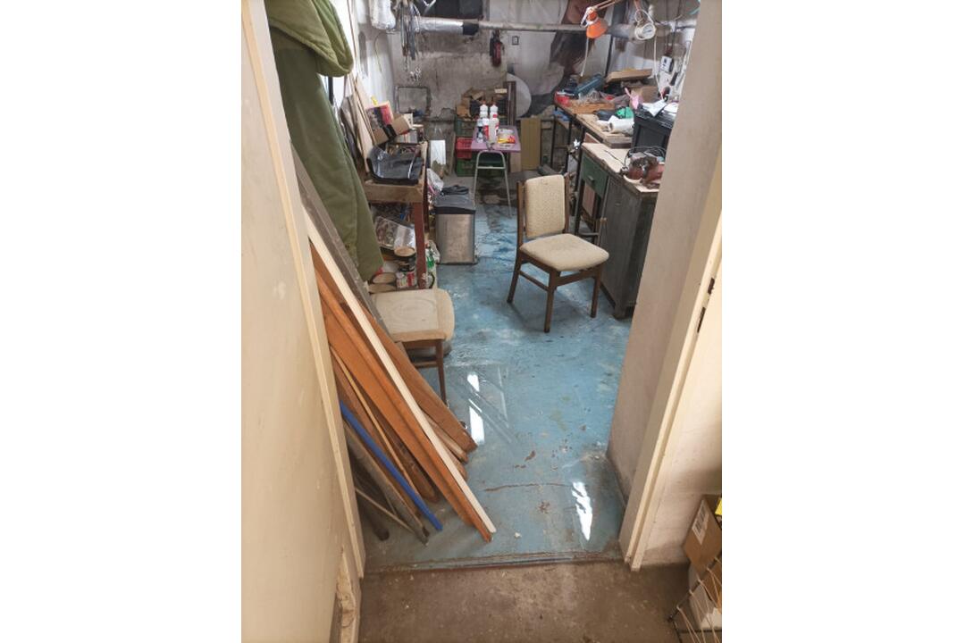 FOTO: Takto zasiahli povodne Senicu , foto 8