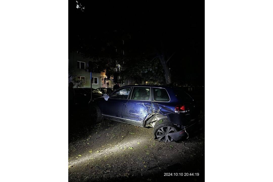 FOTO: Dopravná nehoda v Seredi, foto 4