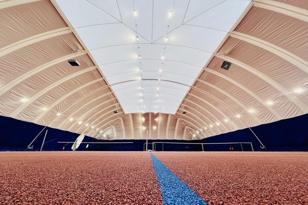 FOTO: Nafukovacia hala v Leopoldove, foto 4