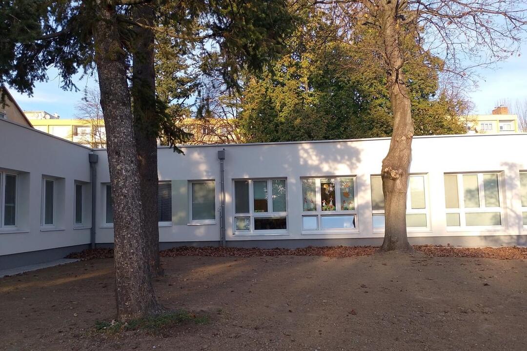 FOTO:  V Piešťaňoch dokončili rekonštrukciu materskej školy, foto 7