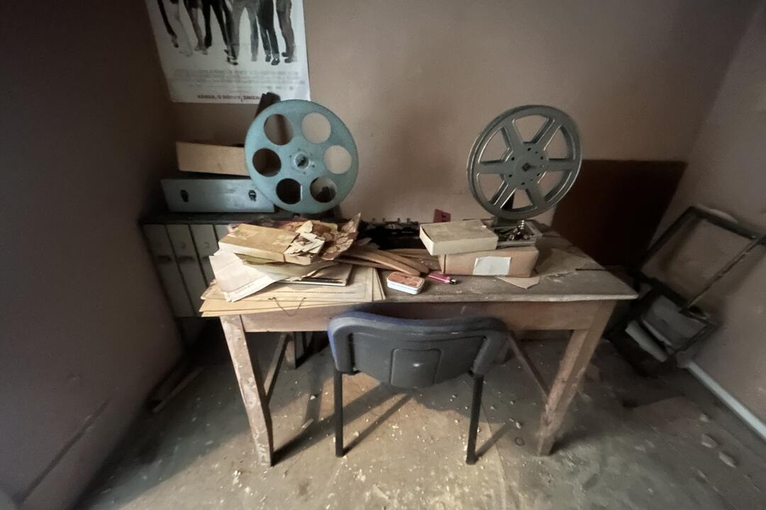 FOTO: V Leopoldove rekonštruujú mestské kino, foto 4