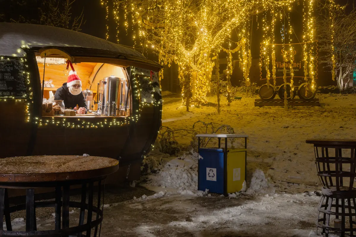 FOTO: Včelárska záhrada pod Smolenickým zámkom, foto 13