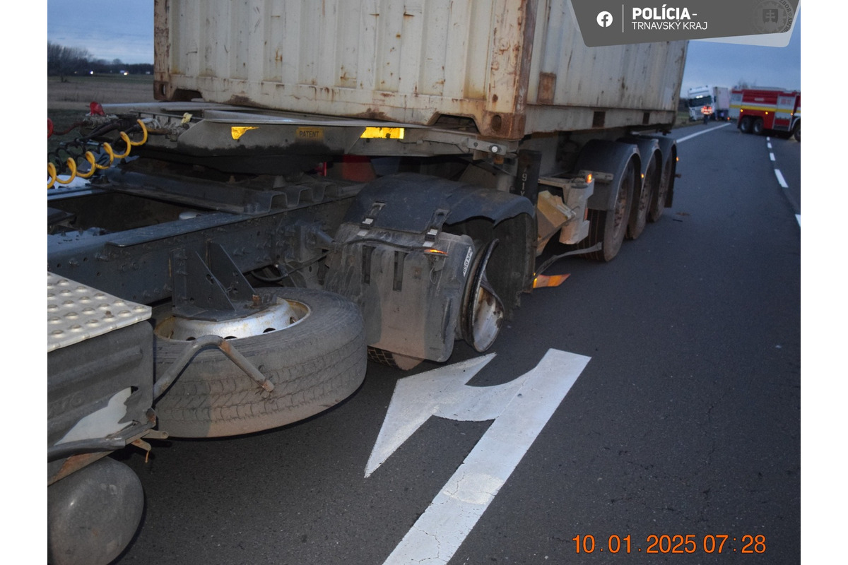 FOTO: Vodička ako zázrakom prežila vážnu dopravnú nehodu, foto 3