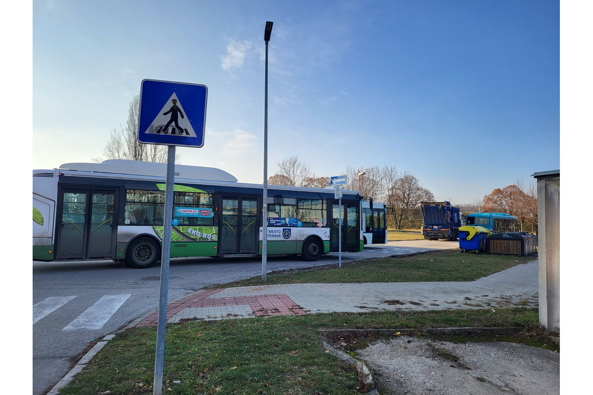 FOTO: Na sídlisku v Trnave je neustály chaos a žiadna bezpečnosť, sťažuje sa žena, foto 6