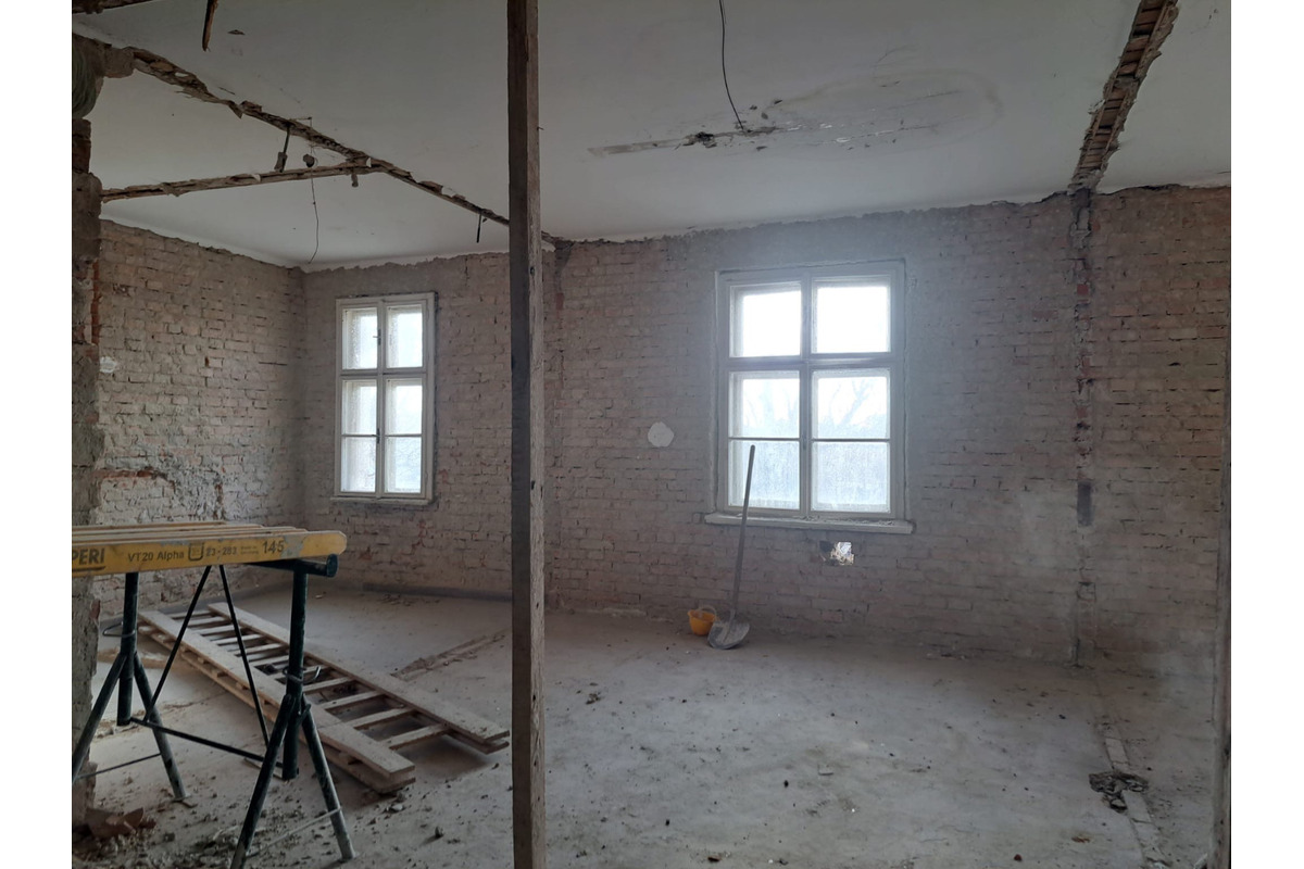 FOTO: Rekonštrukcia mestského kina v Leopoldove napreduje, foto 2