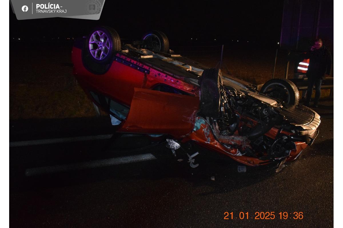 FOTO: Čelná zrážka na diaľnici D1, foto 5