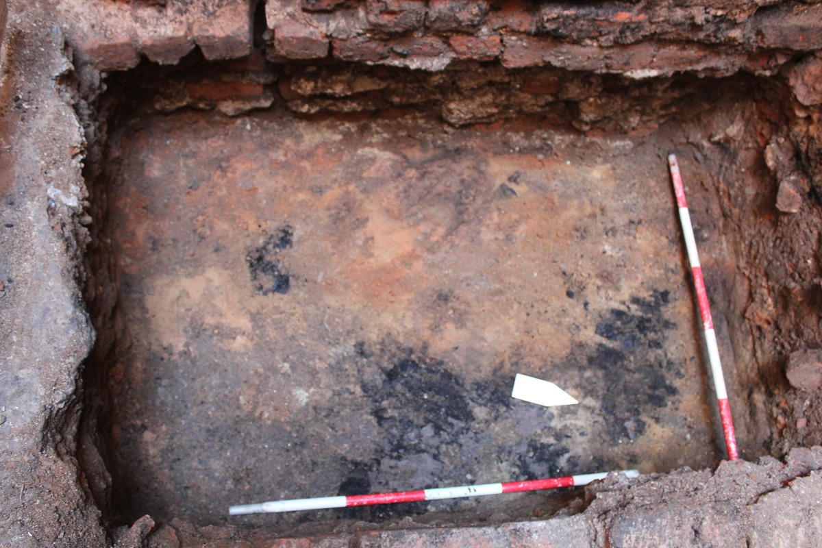 FOTO: Archeológovia objavili v Trnave počas obnovy Prachárne kus skrytej histórie, foto 5