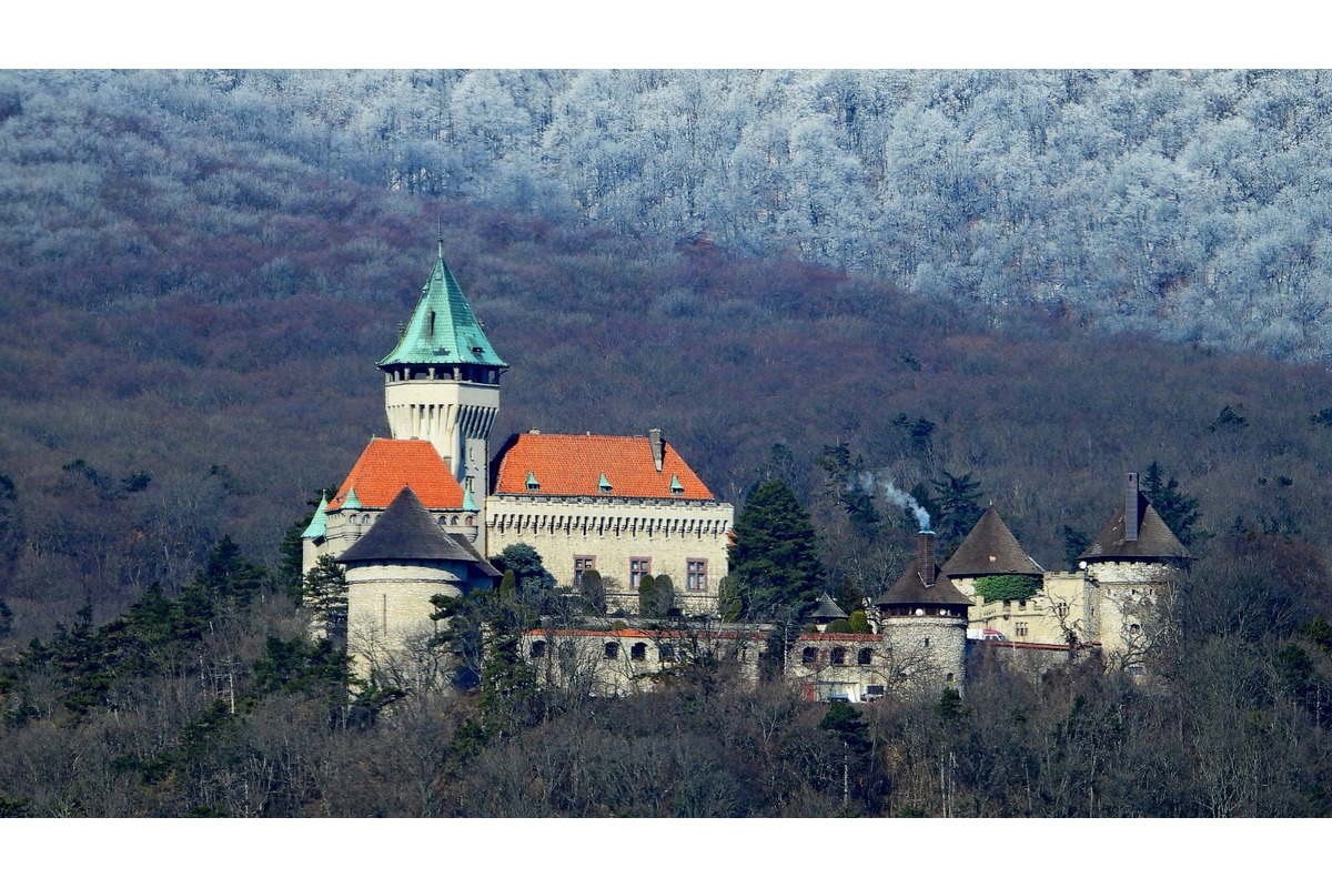 FOTO: Trnavčan Roman zachytil krásu Smoleníc a Smolenického zámku, foto 4