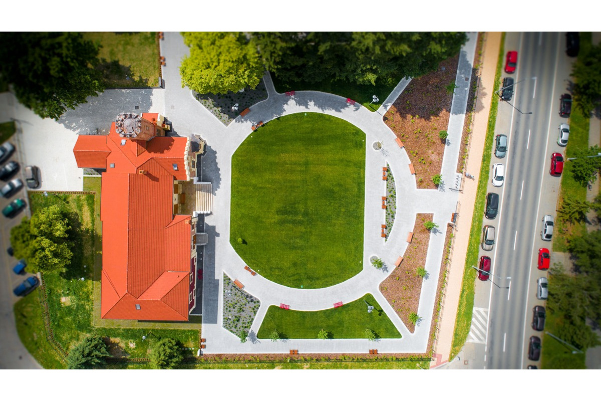 FOTO: V súťaži Stavba roka 2024 je aj Dom nádeje v Zavare a Park pri múzeu v Senici, foto 2