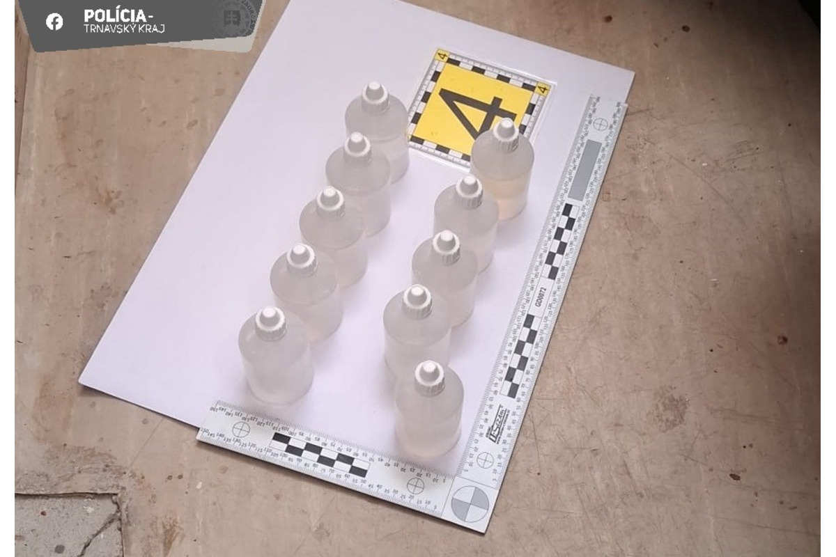 FOTO: Polícia zadržala päť drogových dílerov, foto 1