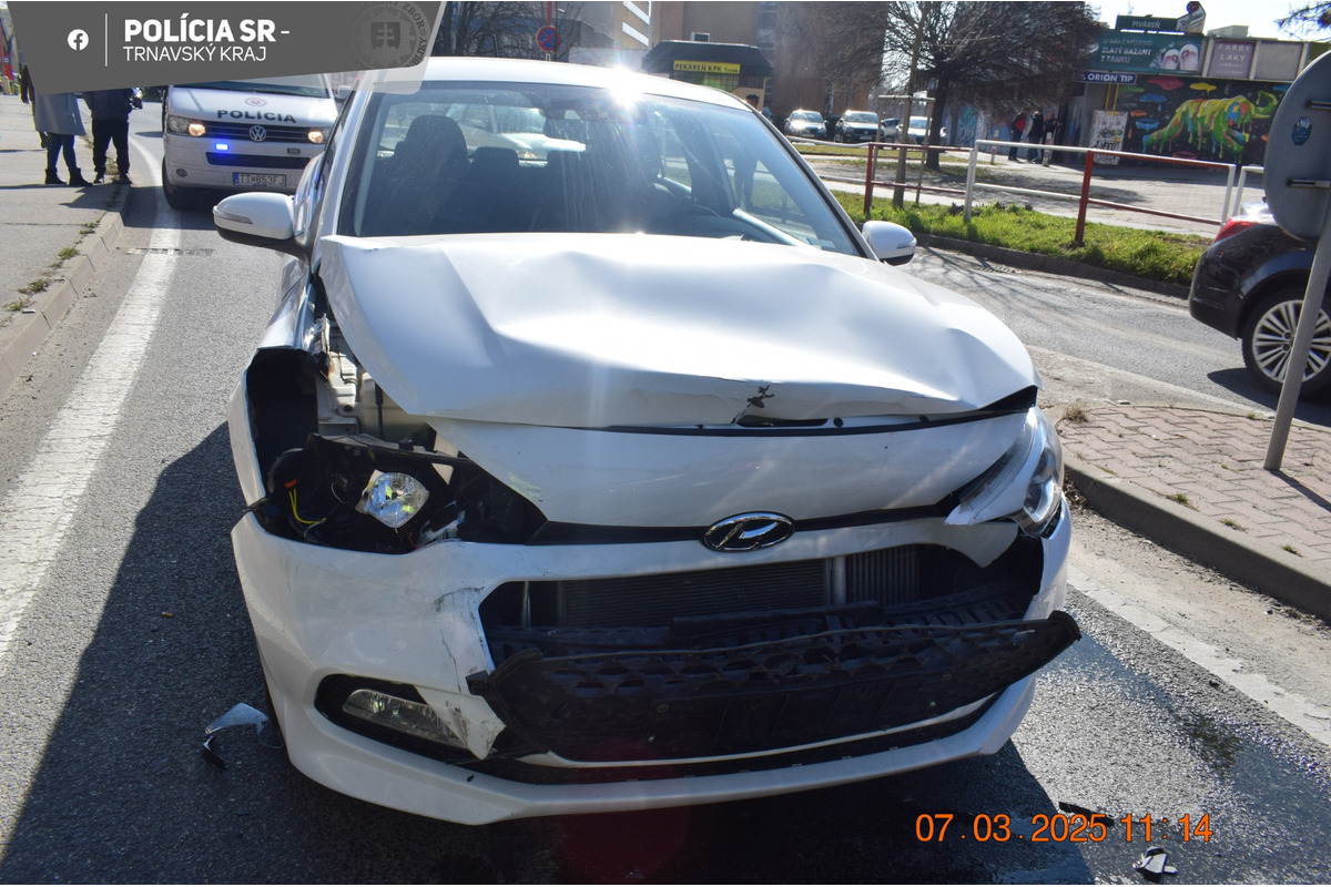 FOTO: Policajti zastavili 6 opitých vodičov, niektorí spôsobili nehodu, foto 1