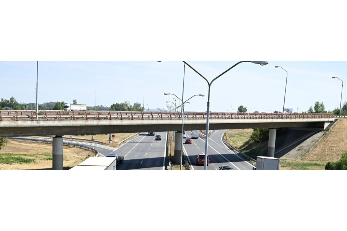 FOTO: Vodiči by mali počítať v okoli Nového Mesta nad Váhom s dopravnými ombedzeniami, foto 3