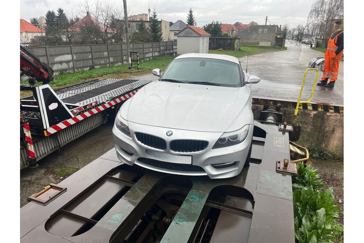 FOTO: Polícia v Seredi zažila počas víkendu nevšednú kuriozitu, foto 3