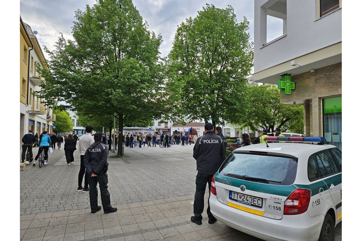 FOTO: V Trnavskom kraji sa dnes protestuje, pozrite si fotky z miest, foto 1