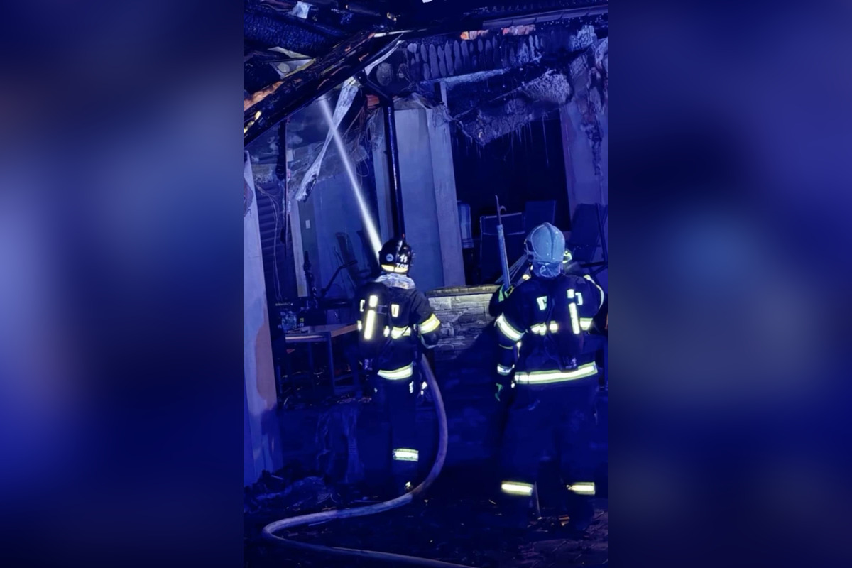 FOTO: V Holíči došlo k rozsiahlemu požiaru rodinného domu, foto 2