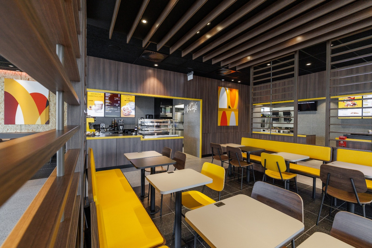 FOTO: Otvorenie novej prevádzky McDonald's v Trnave, foto 4