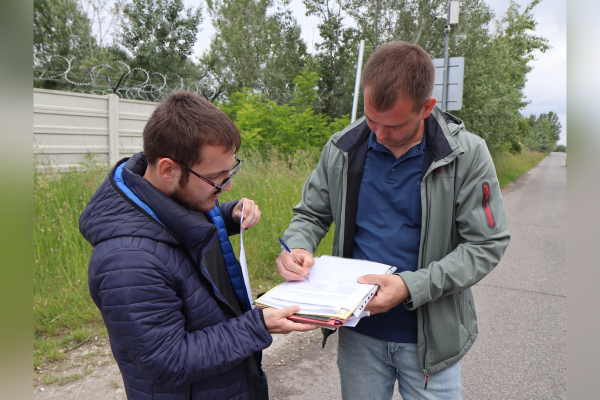 FOTO: Vedenie Hlohovca odovzdaním staveniska odštartovalo rozšírenie zberného dvora v Šulekove, foto 1