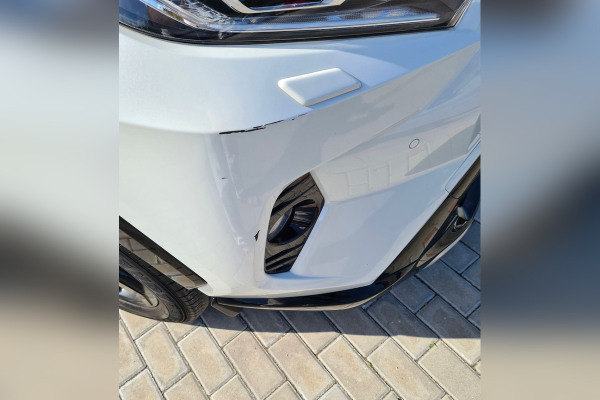 FOTO: Zlodeji odcudzili auto z oploteného areálu v Piešťanoch. Nevideli ste ho?, foto 2