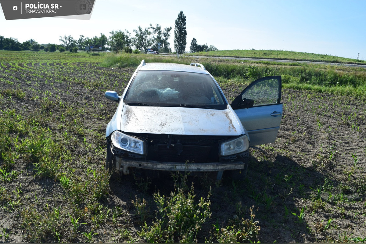 FOTO: Cez víkend boli cesty v kraji plné vodičov pod vplyvom alkoholu, foto 4