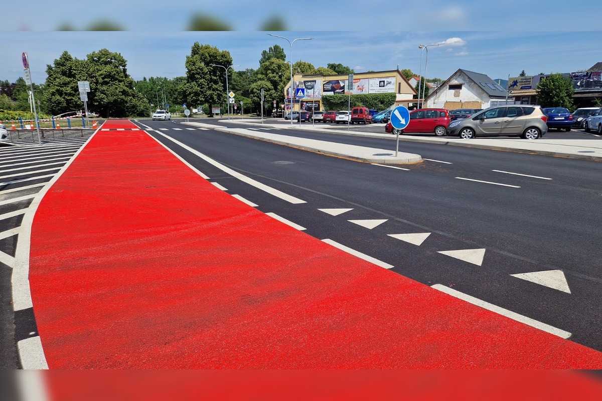 FOTO: Takto vyzerá zrekonštruovaný priestor pred stanicou v Piešťanoch, verejnosti sa sprístupní už čoskoro, foto 4