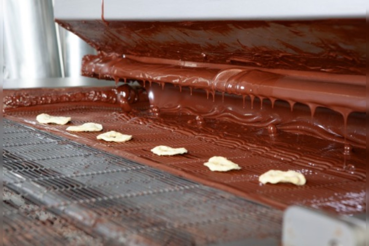 FOTO: V Hlohovci sídli jedna z najväčších fabrík na sušené ovocie, foto 2