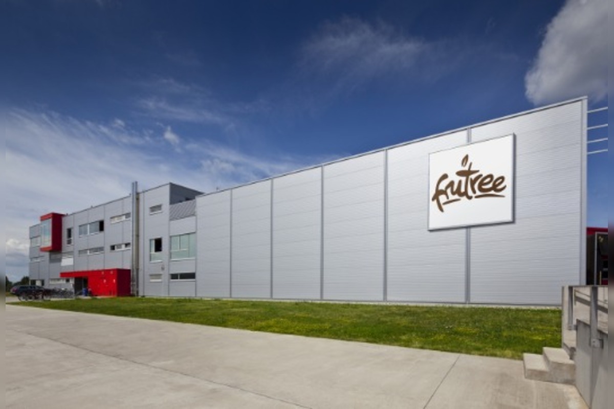 FOTO: V Hlohovci sídli jedna z najväčších fabrík na sušené ovocie, foto 5