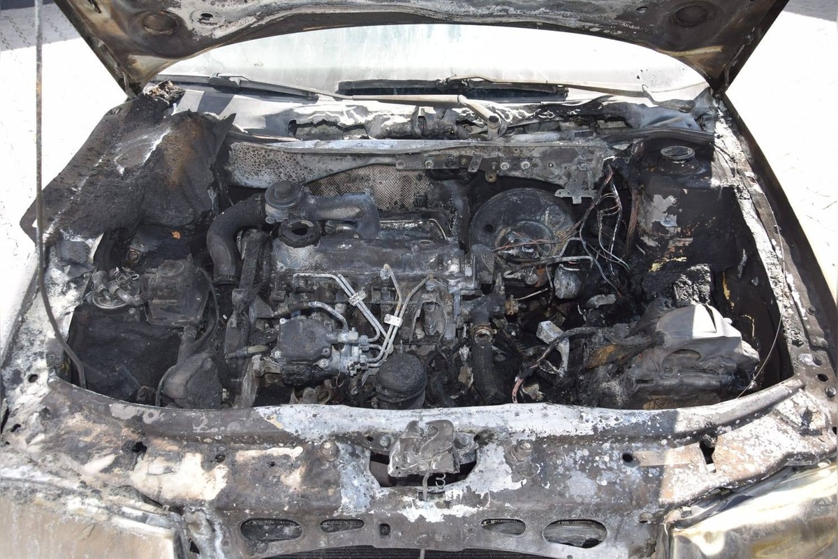 FOTO: Požiar auta v Dolnej Strede, foto 3