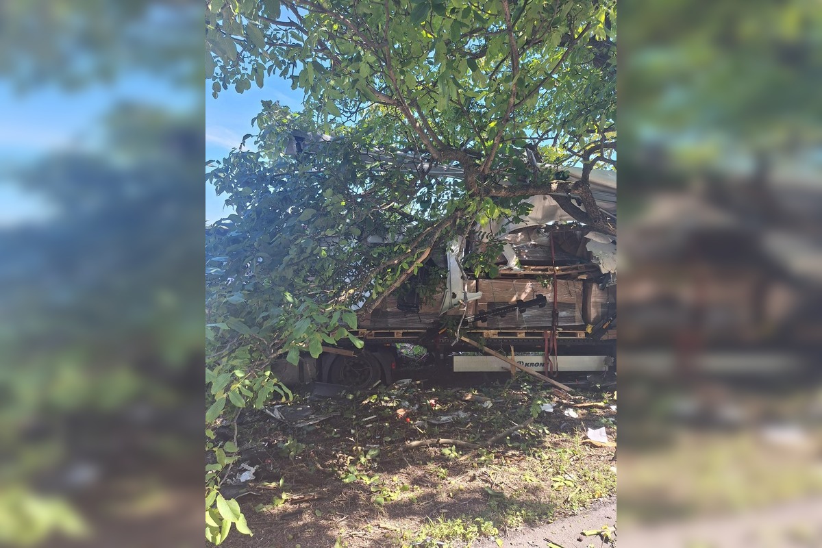 FOTO: Tragická nehoda v obci Dolný Bar, foto 2