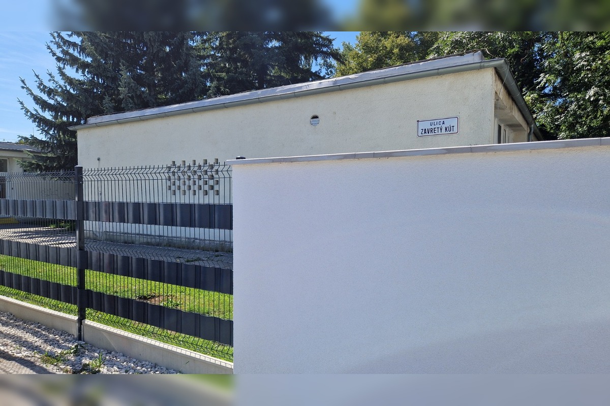 FOTO: Žiaci a škôlkari z Piešťan sa po prázdninách vrátili do vynovených priestorov školských objektov, foto 9