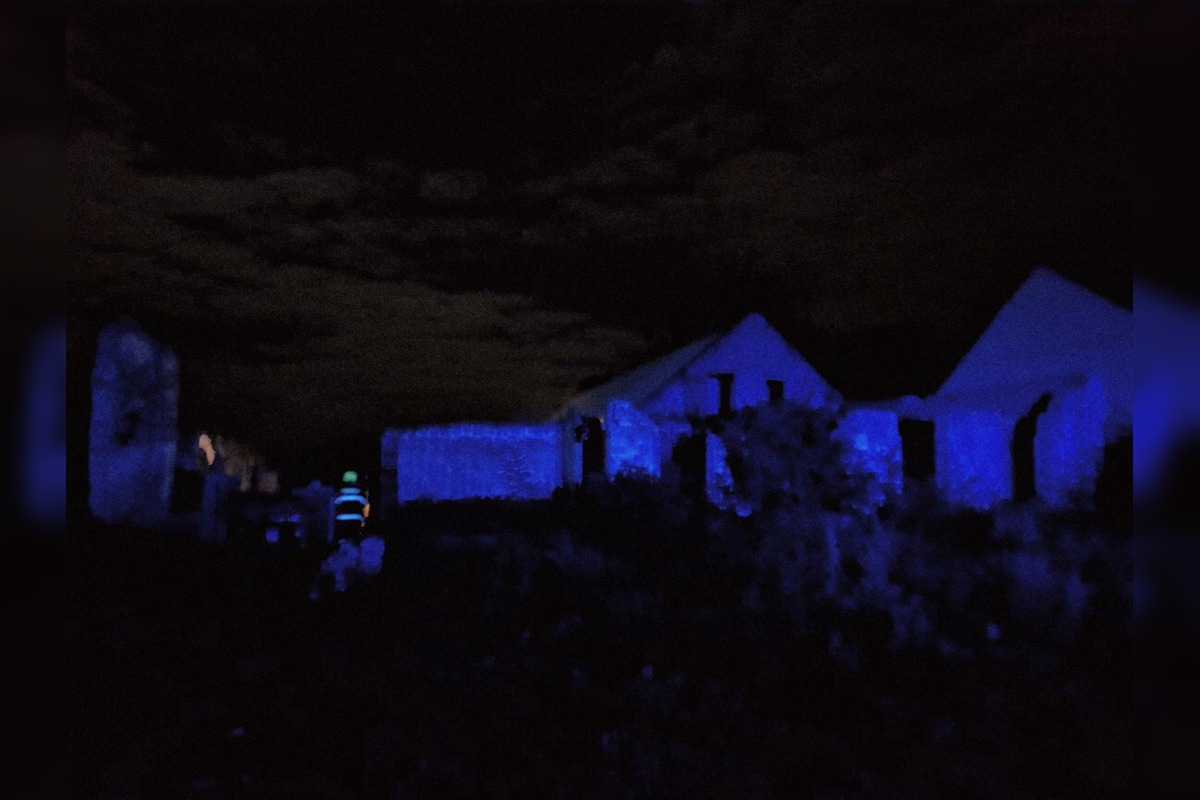 FOTO: Zásah hasičov pri požiari rodinného domu vo Vrbine, foto 1