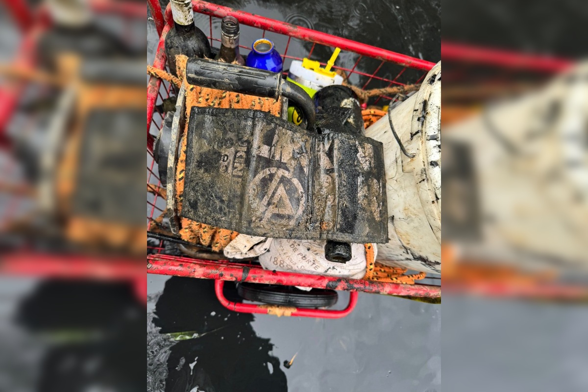 FOTO: Čo tentokrát skrývalo dno Trnávky? Magnetfisheri opäť zasahovali, foto 6