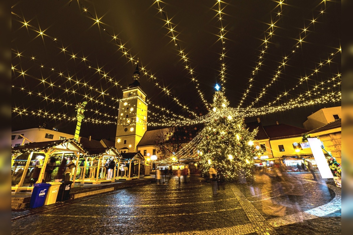 FOTO: Vianočný stromček v Trnave, foto 1