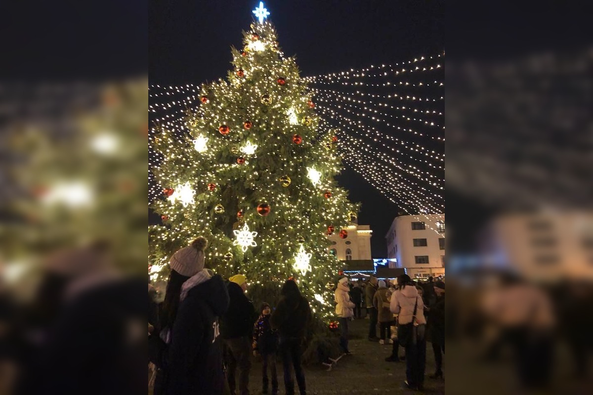 FOTO: Vianočný stromček v Trnave, foto 3