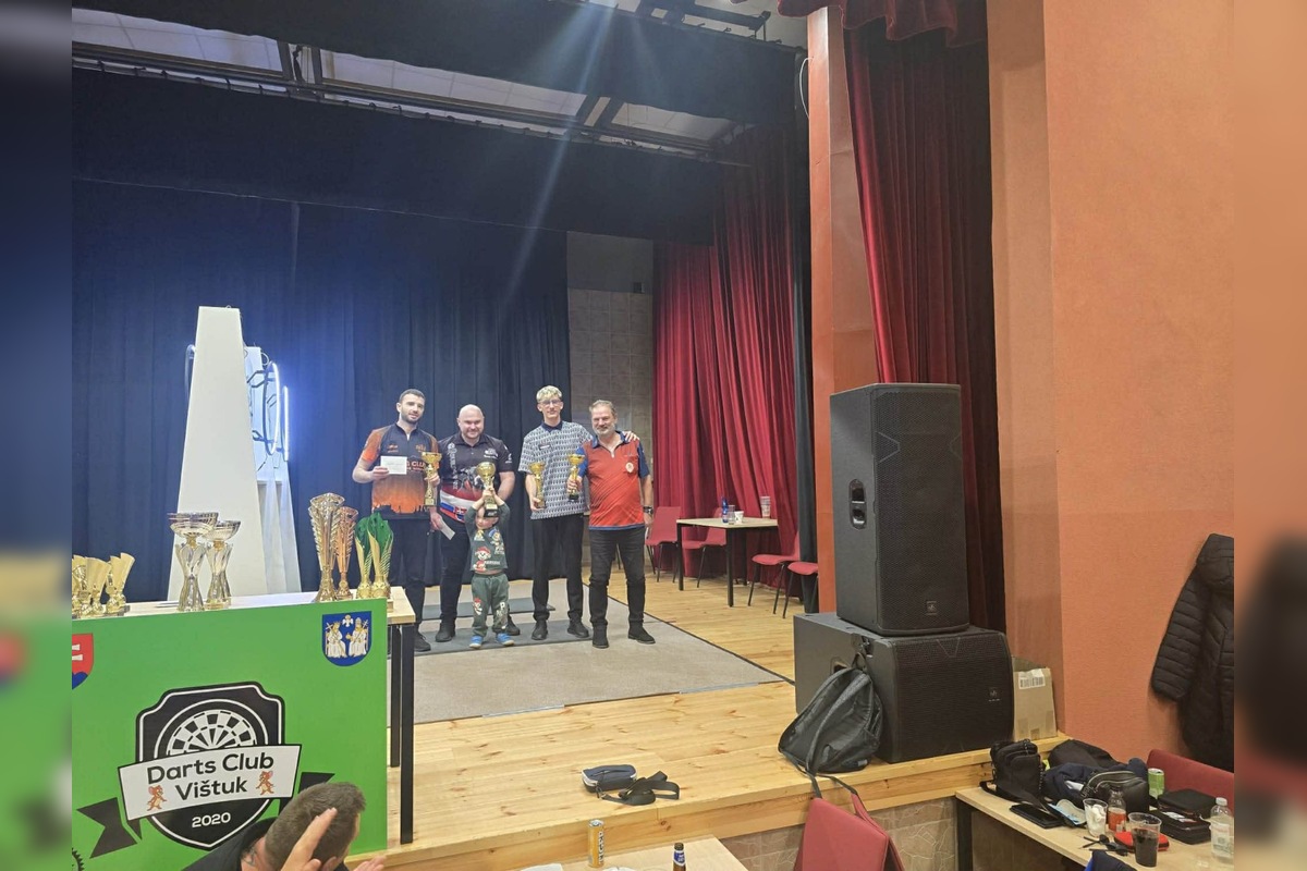 FOTO: Športový Hlohovec na vlne úspechov, mladé talenty aj skúsené kluby zbierajú medaily doma i v zahraničí, foto 2