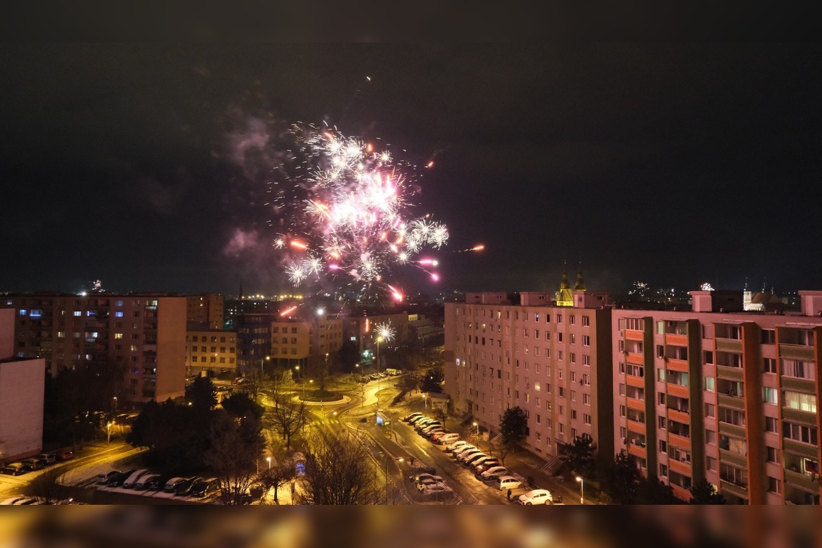 FOTO: Trnavčania a Piešťanci oslávili Nový rok vo veľkom, foto 3
