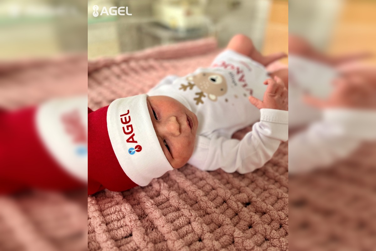 FOTO: Novopečení rodičia sa cez sviatky tešili novým prírastkom, foto 4