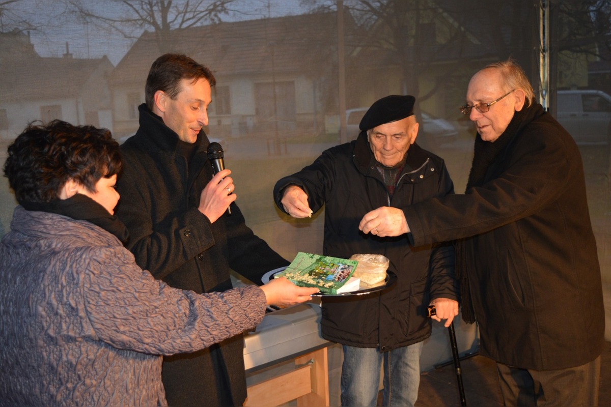 FOTO: Zomrel spisovateľ Ivan Szabó, foto 7