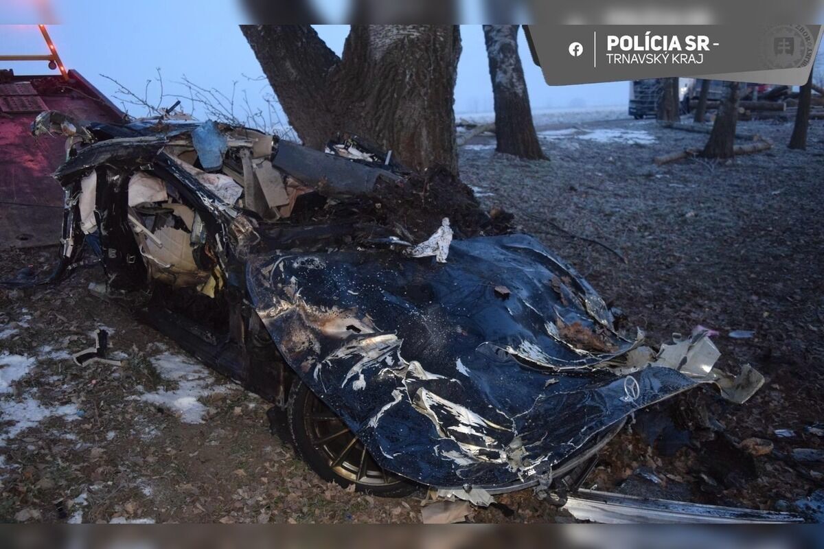 FOTO: Zápasník Gábor Boráros so svojou dcérkou Zorou, foto 4