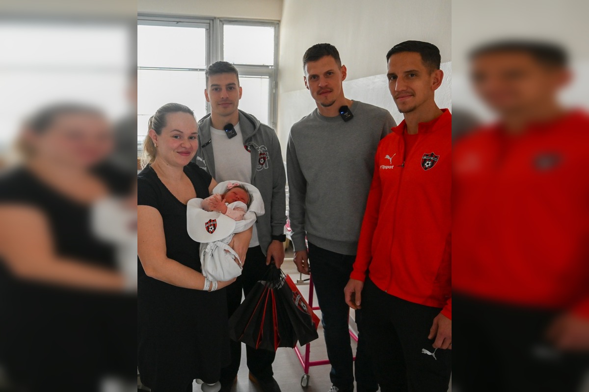FOTO: Hráči FC Spartak v trnavskej pôrodnici, foto 1