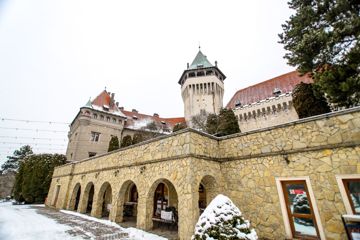 FOTO: V Smoleniciach sa začalo vládne rokovanie, foto 1