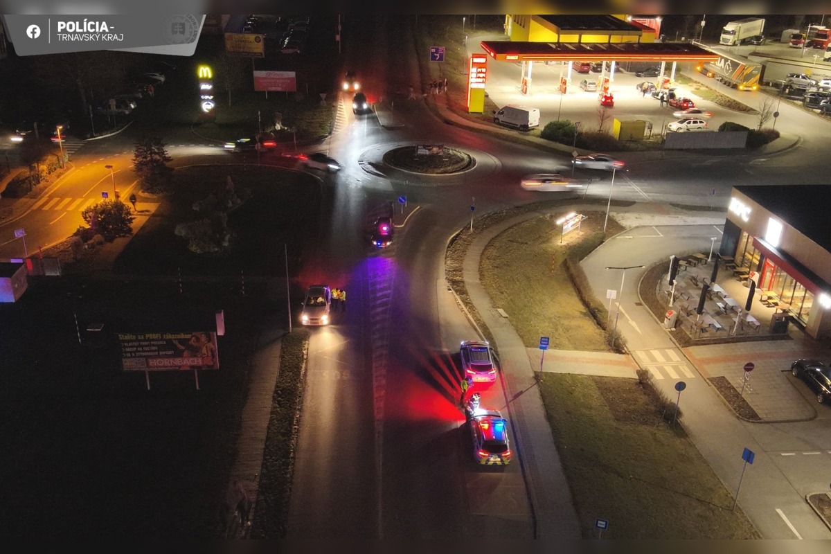 FOTO: Nelegálny tunning zraz v Trnave, foto 2