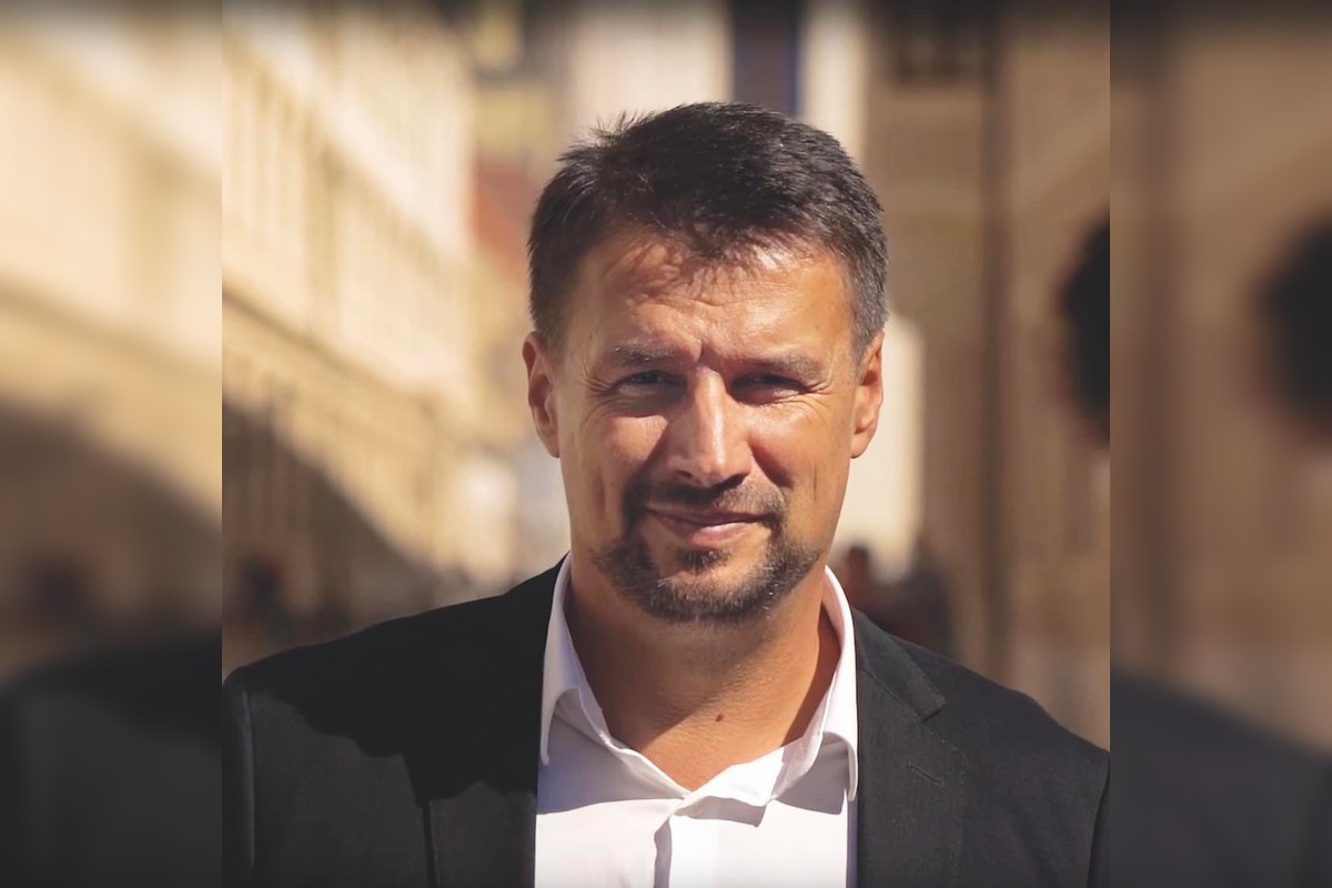 FOTO: Kandidáti na primátora a primátorky mesta, foto 1