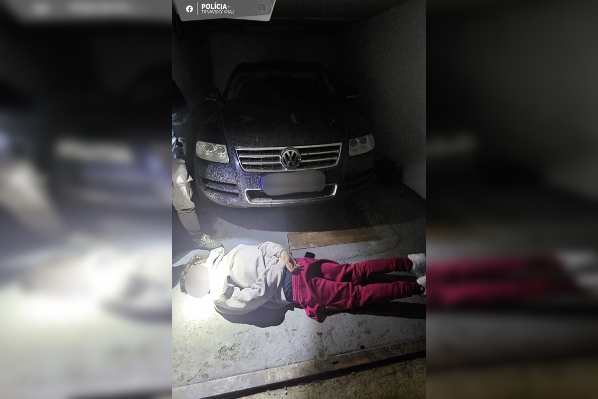 FOTO: Kriminalisti odhalili, kto stojí za výbuchom bankomatu v Dolných Salibách, foto 5