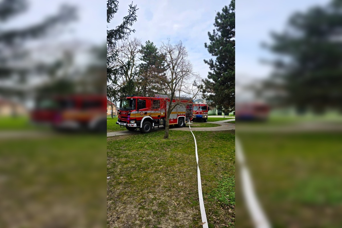 FOTO: Na Základnej škole v Čiernom Brode zasahovali hasiči, foto 2