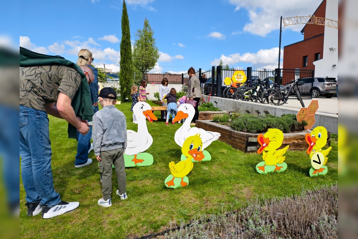 FOTO: Trnava už žiari pestrými farbami Veľkej Noci, foto 6